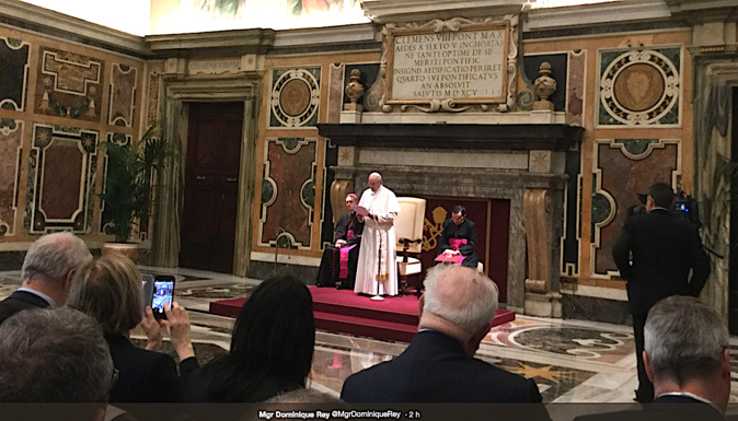 Rome : Des élus corses reçus par le Pape François Rome : Des élus corses reçus par le Pape François