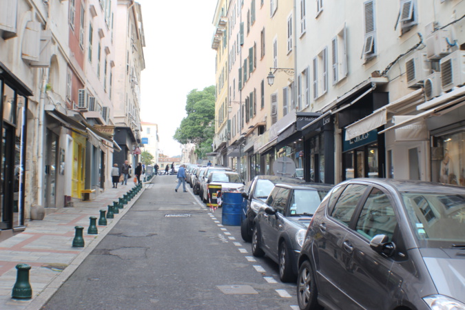 Bistrot du Cours : "Et si les Ajacciens donnaient leurs idées pour faire battre le "Coeur de ville" ?" Bistrot du Cours : "Et si les Ajacciens donnaient leurs idées pour faire battre le "Coeur de ville" ?"