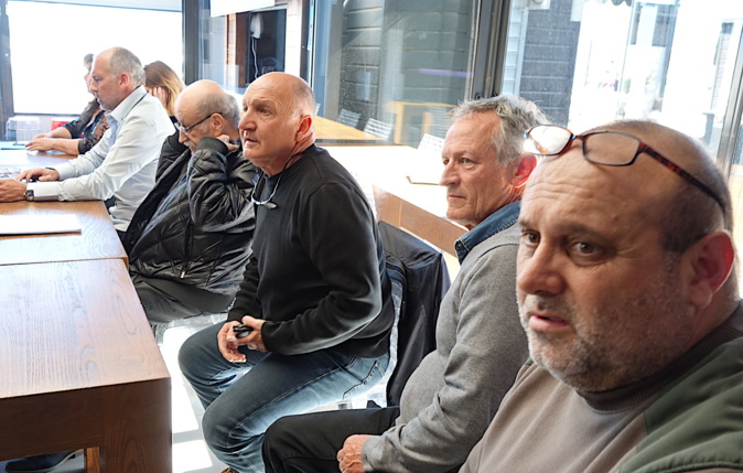 Professionnels du végétal : "La bactérie tueuse d'oliviers n'est pas présente en Corse" Professionnels du végétal : "La bactérie tueuse d'oliviers n'est pas présente en Corse"