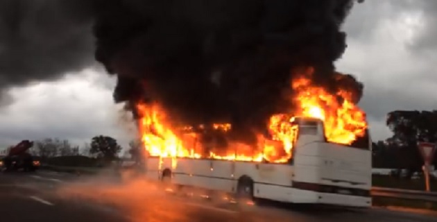 Lucciana : Un bus prend feu. Il n'y a pas de blessé. Une vidéo impressionnante 