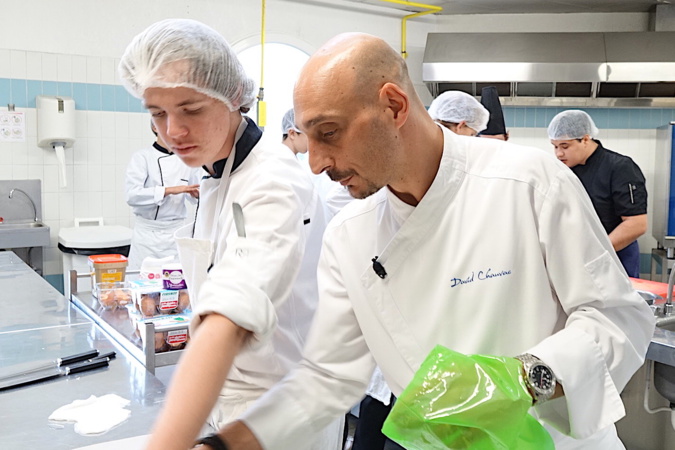 David Chauvac, le chef étoilé de "La Roya" David Chauvac, le chef étoilé de "La Roya"