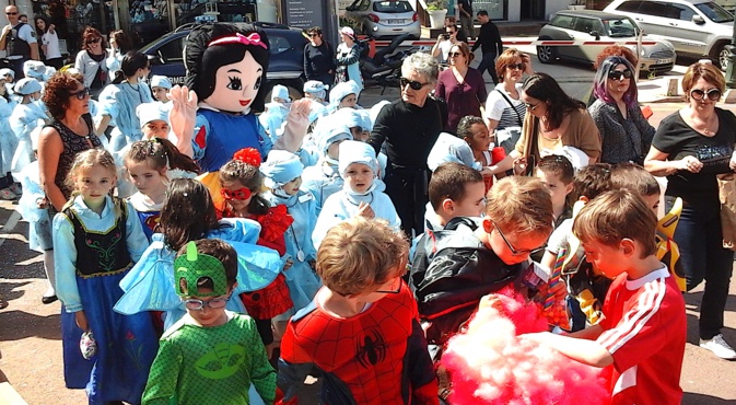 Porto-Vecchio : Les écoles font leur Carnaval Porto-Vecchio : Les écoles font leur Carnaval