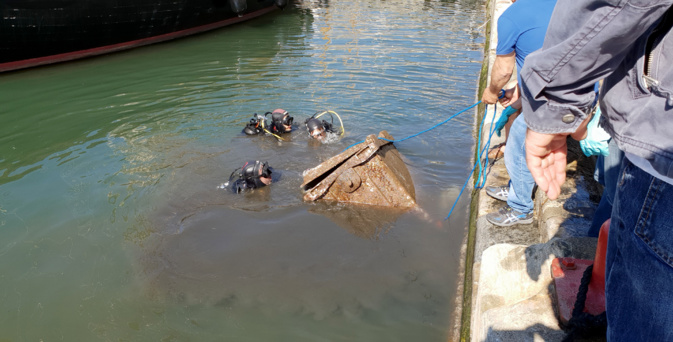 Les plongeurs en action © Cità di Bastia Les plongeurs en action © Cità di Bastia