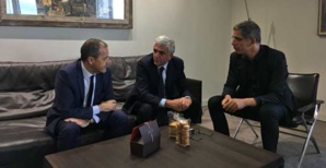 Hervé Morin avec Jean-Guy Talamoni et Pierre Savelli. Hervé Morin avec Jean-Guy Talamoni et Pierre Savelli.