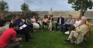 Séance de travail avec les élus, l'IFRTS et la CCAS pour trouver des solutions. Séance de travail avec les élus, l'IFRTS et la CCAS pour trouver des solutions.