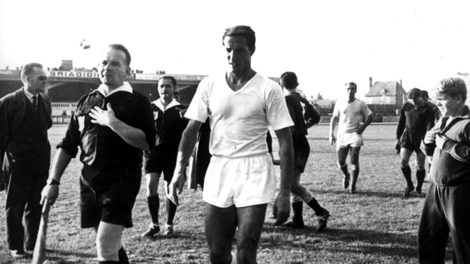 Etienne Sansonetti : A legenda di u ghjocu à ballò corsu Etienne Sansonetti : A legenda di u ghjocu à ballò corsu