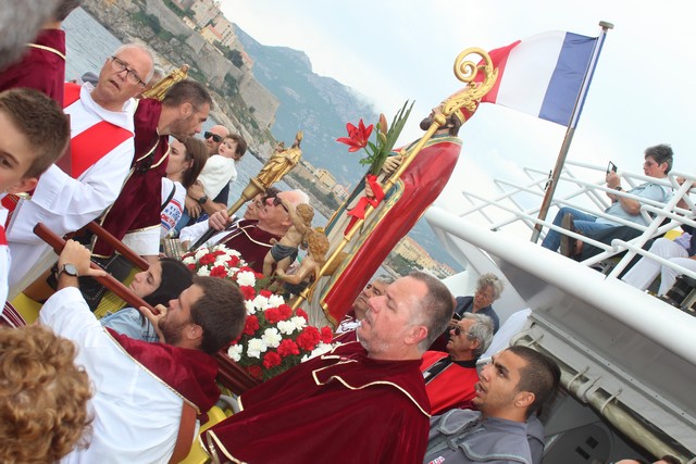 Procession en mer pour Saint Erasme et bénédiction de la vedette de la SNSM à Calvi