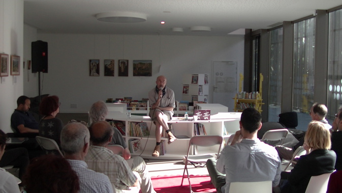 Les migrants, thème d'une conférence avec le journaliste Olivier Favier Les migrants, thème d'une conférence avec le journaliste Olivier Favier