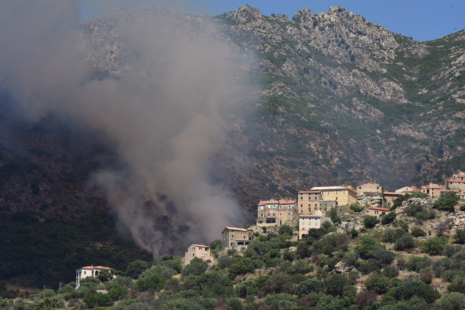 Un écobuage déborde à Lama Un écobuage déborde à Lama