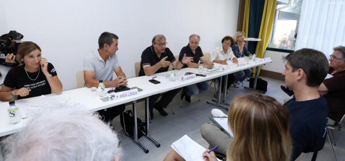 Pollution, particules, déchets fioul lourd, chaîne gazière… : Les écologistes corses tancent Nicolas Hulot