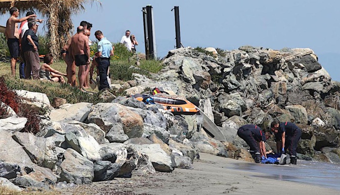 Pompiers et gendarmes se sont rapidement rendus sur les lieux Pompiers et gendarmes se sont rapidement rendus sur les lieux