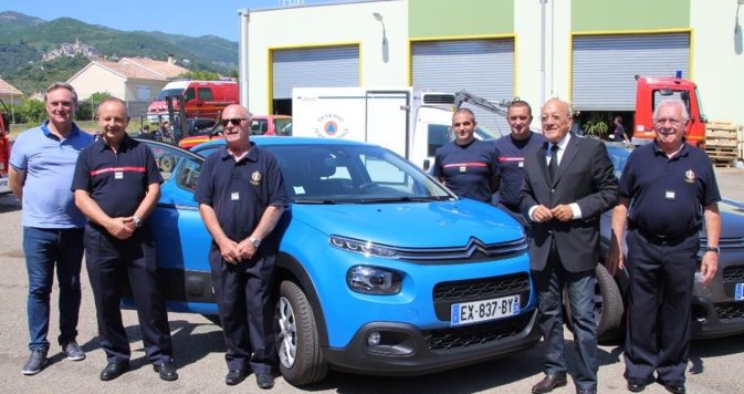 Un véhicule pour les anciens sapeurs-pompiers de Haute-Corse Un véhicule pour les anciens sapeurs-pompiers de Haute-Corse