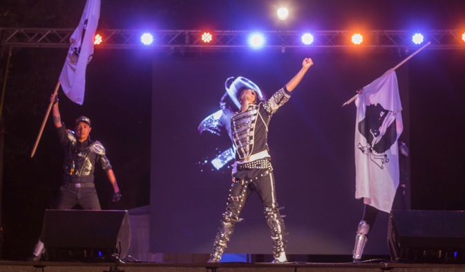 Ben Jack'son enflamme Lisula