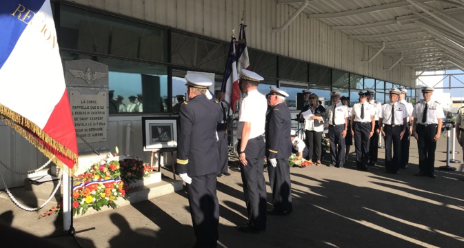 Commémoration à Poretta du 74ème anniversaire de la disparition d'Antoine de Saint-Exupéry Commémoration à Poretta du 74ème anniversaire de la disparition d'Antoine de Saint-Exupéry