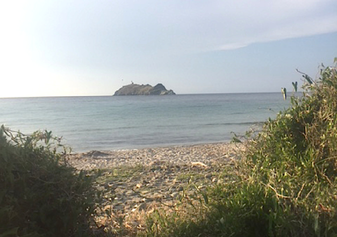 La photo du jour : Barcaghju au bout du Cap… La photo du jour : Barcaghju au bout du Cap…