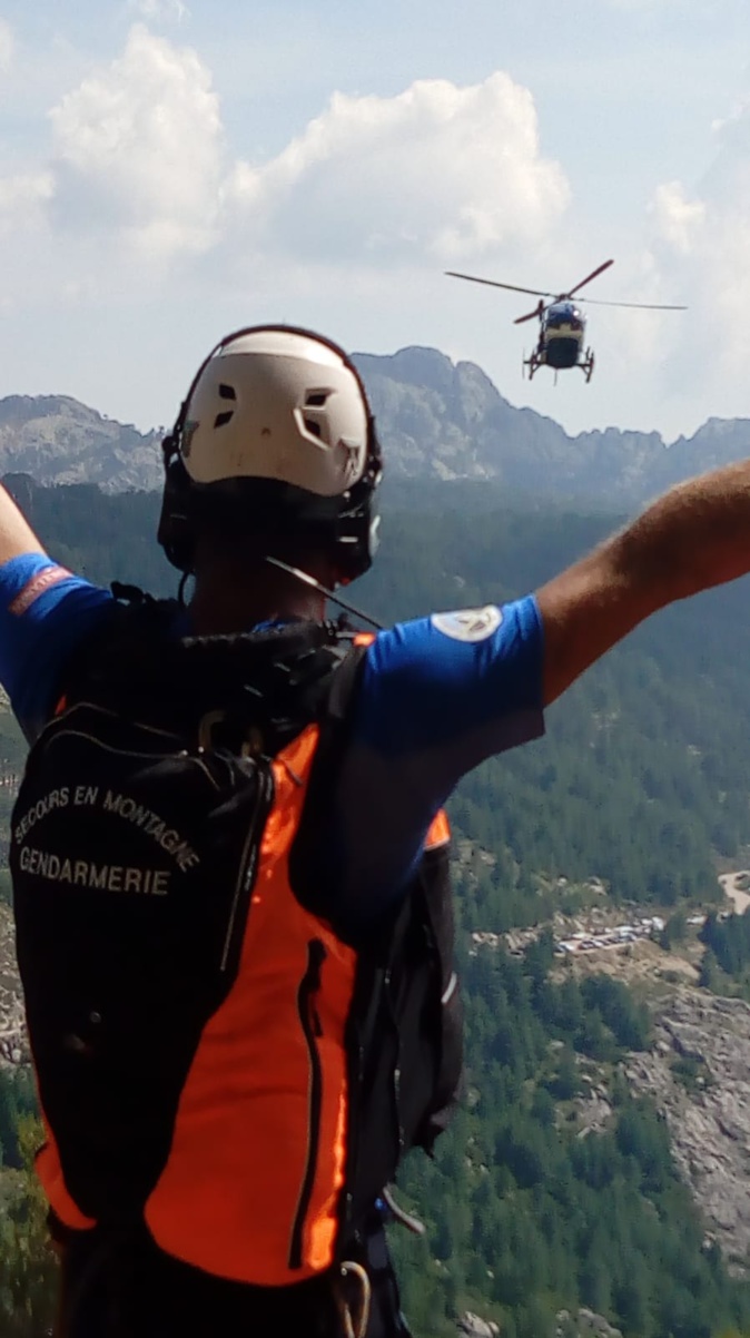 Corse : Un homme se blesse en faisant de l'escalade à Bavella Corse : Un homme se blesse en faisant de l'escalade à Bavella