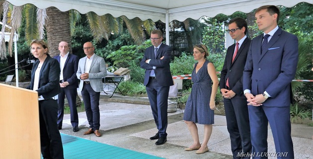 Jean-Philippe Legueult, Romain Delmon, et Géraldine Boffil en présence de la Préfète de Corse, du Maire d'Ajaccio et  du député de la première circonscription de Corse du Sud