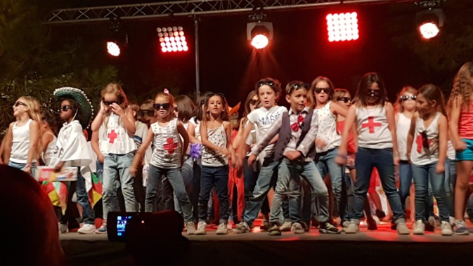 Le "Club Dorothée" au Centre aéré de Calvi Le "Club Dorothée" au Centre aéré de Calvi