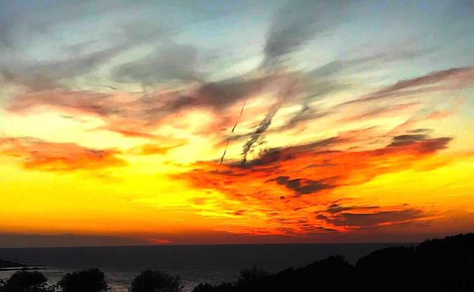 La photo du jour : Kaléidoscope de couleurs dans le ciel du canal de Corse