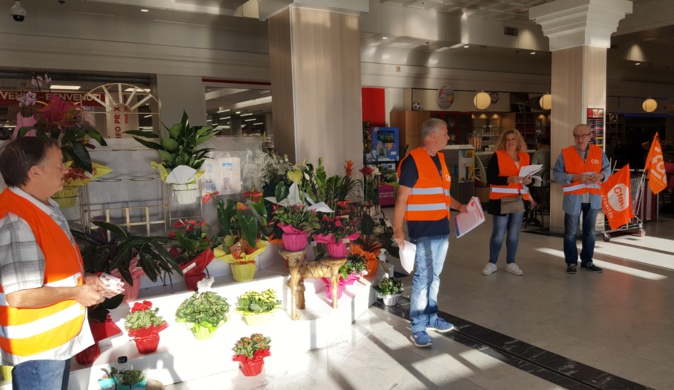 Bastia : La CFDT à la rencontre des retraités... Bastia : La CFDT à la rencontre des retraités...