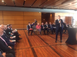 Bruno le Maire : "Je veux apporter des réponses claires à la Corse et aux Corses" Bruno le Maire : "Je veux apporter des réponses claires à la Corse et aux Corses"