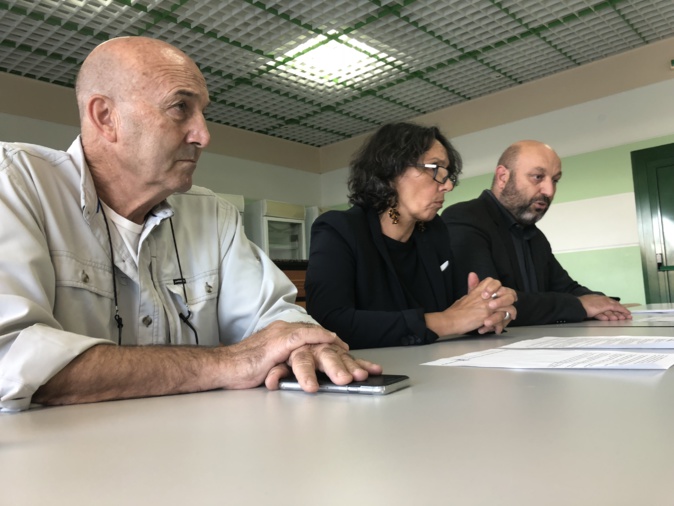 Scène de violence à l'Ile-Rousse filmée et postée sur les réseaux sociaux : La ComCom réagit Scène de violence à l'Ile-Rousse filmée et postée sur les réseaux sociaux : La ComCom réagit