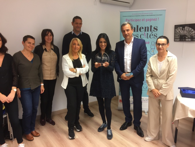 Lauréate de la Catégorie « Emergence » : Sihame KRIMI pour son projet de Hammam Lauréate de la Catégorie « Emergence » : Sihame KRIMI pour son projet de Hammam