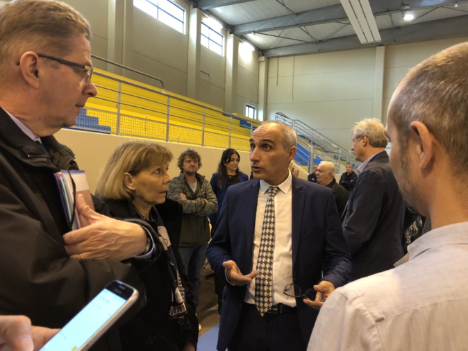 Josiane Chevalier, préfète de Corse visite le complexe sportif Calvi-Balagne et le village d'Avapessa Josiane Chevalier, préfète de Corse visite le complexe sportif Calvi-Balagne et le village d'Avapessa