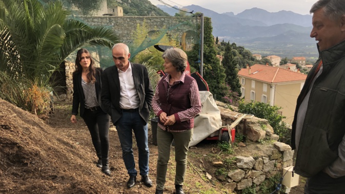Line et Dominique Casta ont présenté leur nouvelle façon de trier les déchets de leur foyer Line et Dominique Casta ont présenté leur nouvelle façon de trier les déchets de leur foyer