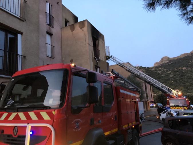 Un appartement entièrement détruit par les flammes à Santa-Reparata-di-Balagna Un appartement entièrement détruit par les flammes à Santa-Reparata-di-Balagna
