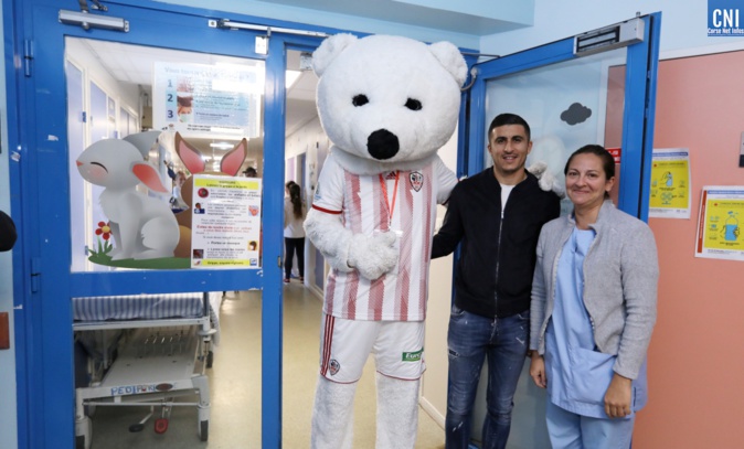 Noël avant l’heure pour les enfants du service de Pédiatrie de l’Hôpital d’Ajaccio Noël avant l’heure pour les enfants du service de Pédiatrie de l’Hôpital d’Ajaccio
