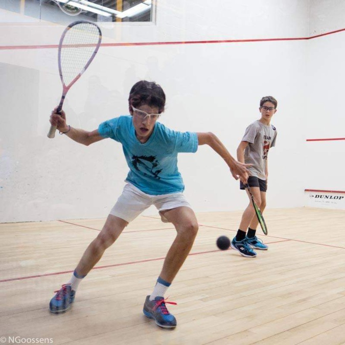 Antonin Romieu No 1 européen de squash U13 Antonin Romieu No 1 européen de squash U13