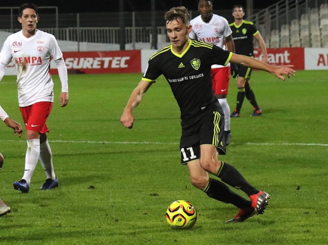 Ligue 2 : La bonne affaire pour l'ACA à Orleans Ligue 2 : La bonne affaire pour l'ACA à Orleans