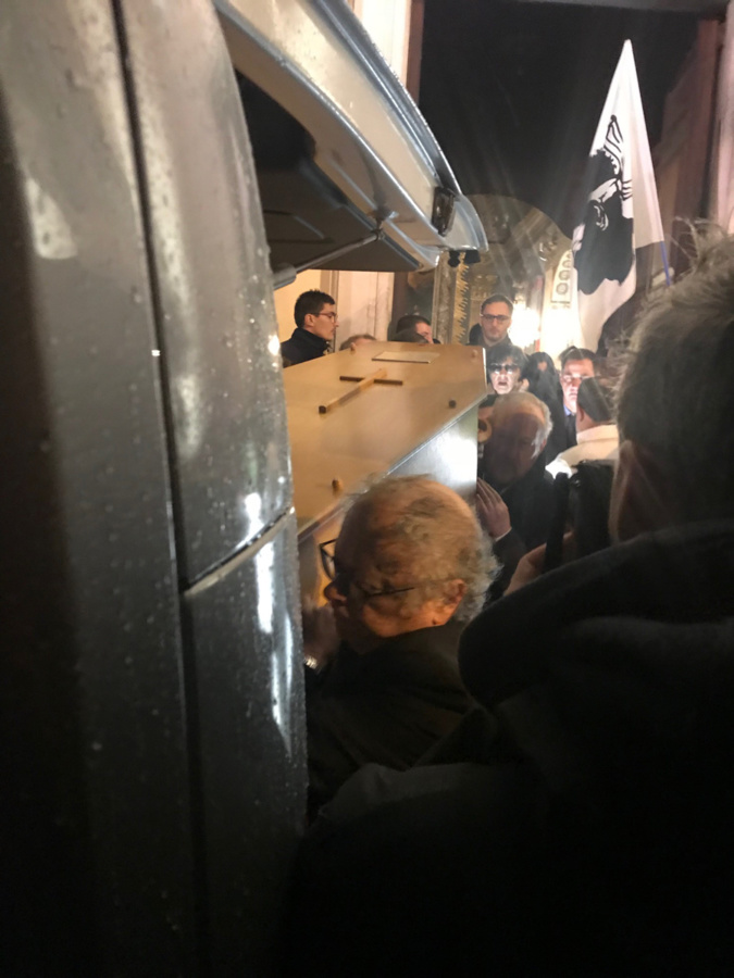 Les obsèques d'Edmond Simeoni à Lozzi Les obsèques d'Edmond Simeoni à Lozzi