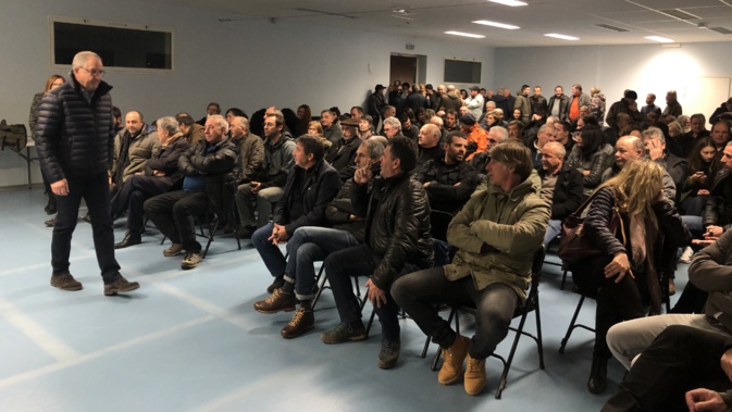 300 personnes à la présentation de la liste de la FDSEA 2B à U Viscuvatu 300 personnes à la présentation de la liste de la FDSEA 2B à U Viscuvatu
