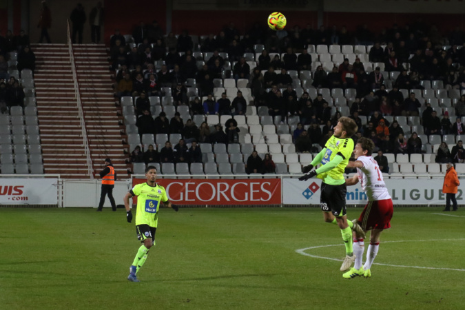 L’ACA dans la douleur face à Niort (1-0) L’ACA dans la douleur face à Niort (1-0)