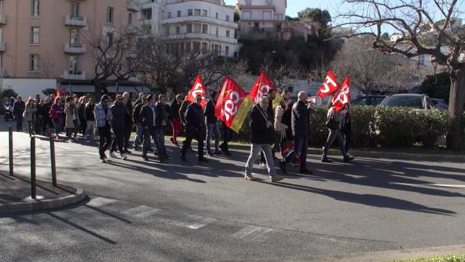 Journée morte aux impôts  de Corse :  "il faut préserver les services publics dans le rural"