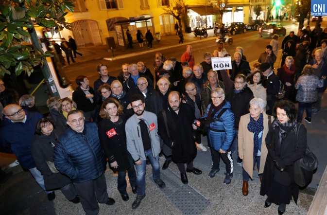 Réunis pour dire non à l'antisémitisme Réunis pour dire non à l'antisémitisme