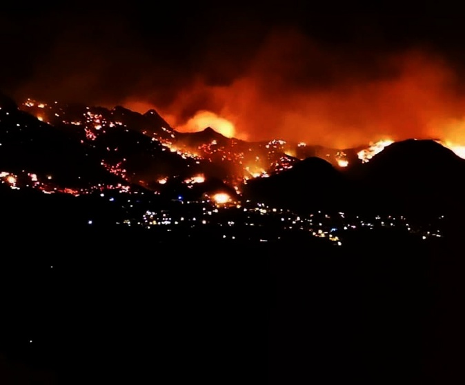 Décor apocalyptique à Calenzana Décor apocalyptique à Calenzana