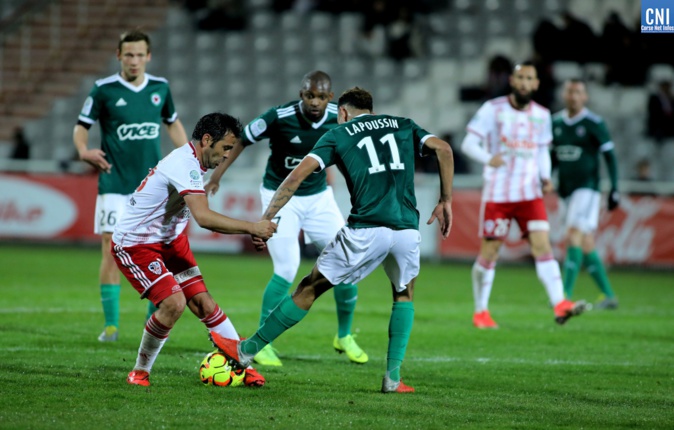 L’ACA, peu inspiré, bute sur le Red-Star (0-0) L’ACA, peu inspiré, bute sur le Red-Star (0-0)