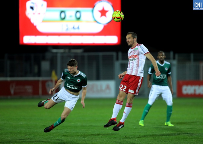L’ACA, peu inspiré, bute sur le Red-Star (0-0) L’ACA, peu inspiré, bute sur le Red-Star (0-0)