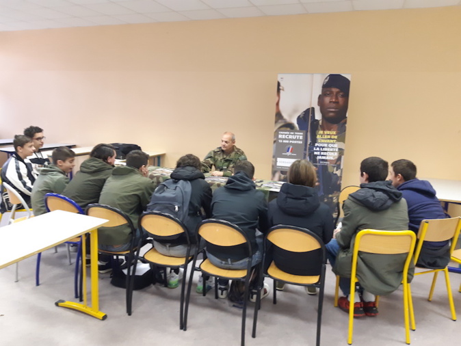 Collège Arthur-Giovoni d'Ajaccio : 170 élèves au Forum des Métiers et de l'Orientation Collège Arthur-Giovoni d'Ajaccio : 170 élèves au Forum des Métiers et de l'Orientation