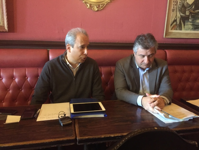 Jean Zuccarelli  et Jean-François Paoli  (Parti radical de gauche) lors de la conférence de presse à Bastia