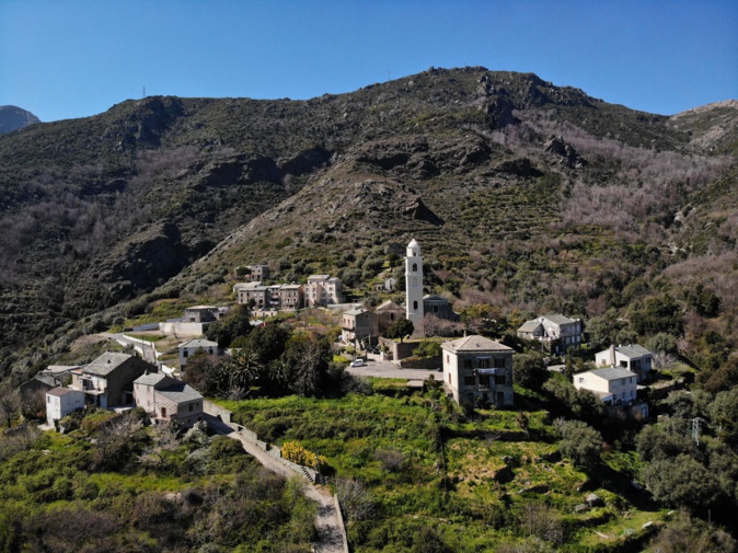 La photo du jour : Au pied du Cimone, U Mandriale La photo du jour : Au pied du Cimone, U Mandriale