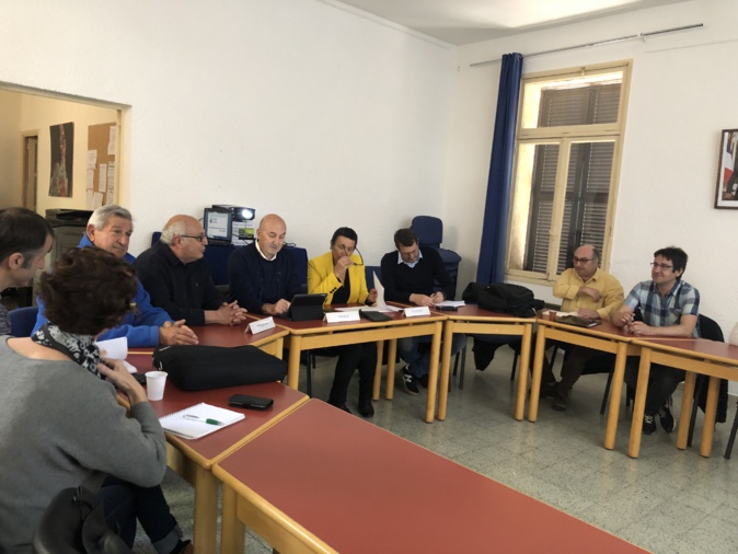 Des élus basques visitent les différentes collectivités de Corse