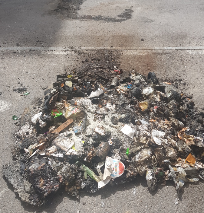 Ajaccio : Motos et véhicule brûlés Ajaccio : Motos et véhicule brûlés