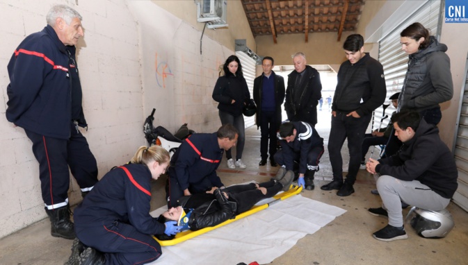Une journée sous le signe de la sécurité routière pour vingt jeunes cyclomotoristes d'Ajaccio Une journée sous le signe de la sécurité routière pour vingt jeunes cyclomotoristes d'Ajaccio