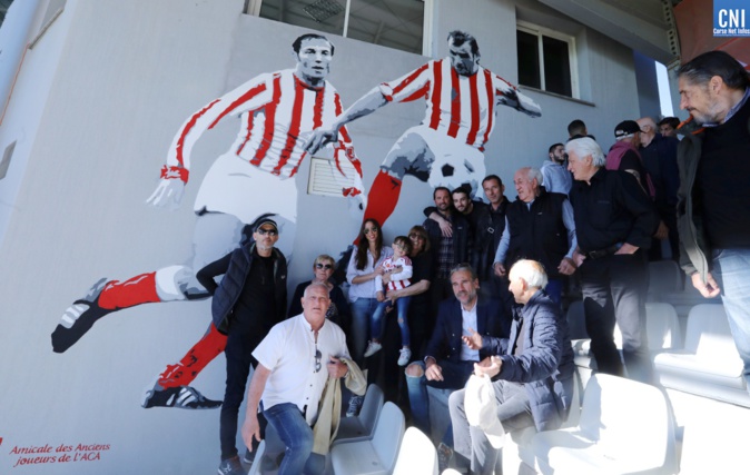 Une fresque en l’honneur des anciennes gloires de l’ACA
