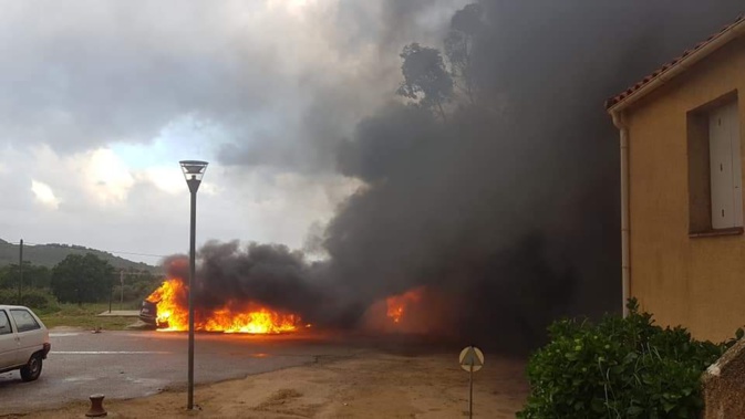 L'incendie a été suivi de plusieurs explosions L'incendie a été suivi de plusieurs explosions