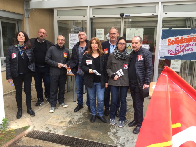 Bastia : une opération de sensibilisation des usagers menée par les syndicats des finances publiques
